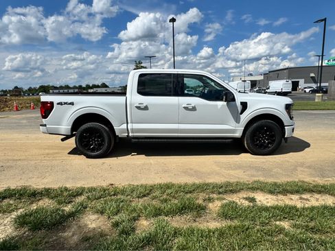 New 2026 Ford F150 XLT w/ Equipment Group 302A MID AWD/4WD image 5