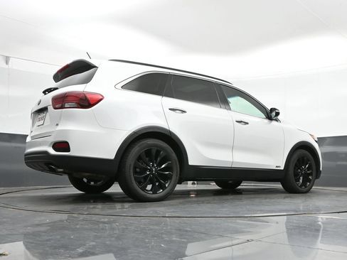Used 2020 Kia Sorento S AWD/4WD image 30