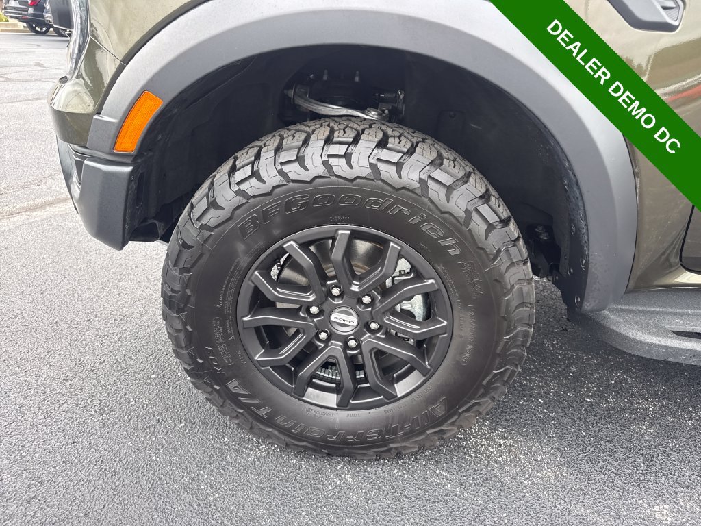 Used 2025 Ford Ranger Raptor AWD/4WD image 13