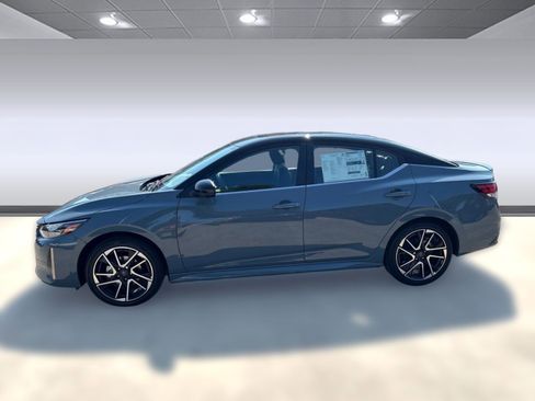 New 2025 Nissan Sentra SR w/ SR Premium Package image 2