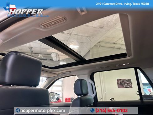 Used 2025 Ford Expedition Platinum AWD/4WD image 42