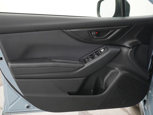 Used 2020 Subaru Crosstrek 2.0i Premium image 22