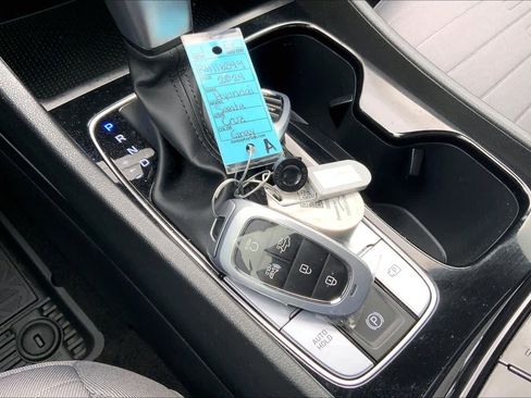 Used 2024 Hyundai Santa Cruz SEL image 13