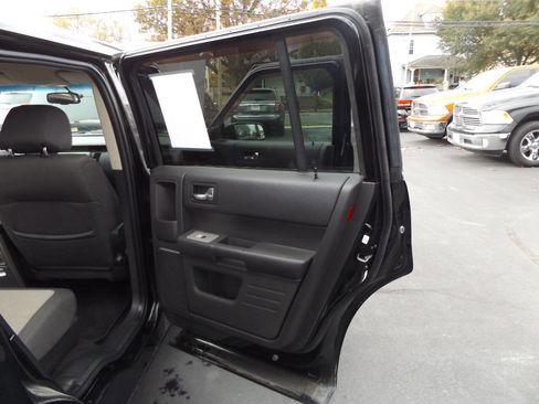 Used 2012 Ford Flex SE w/ Trailer Tow Pkg Class III image 28