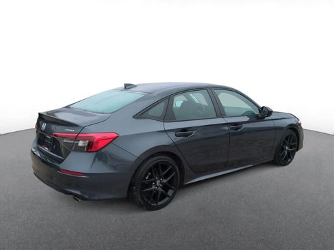 Used 2023 Honda Civic Sport image 8