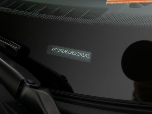 Certified 2021 Porsche 911 Targa 4S image 54