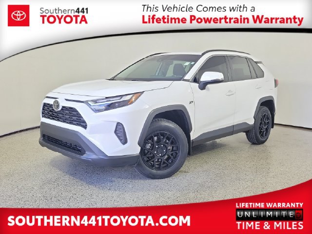 Used 2024 Toyota RAV4 XLE w/ Convenience Package FWD image 1