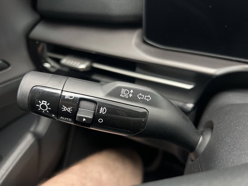 New 2026 Kia Sportage SX FWD image 22