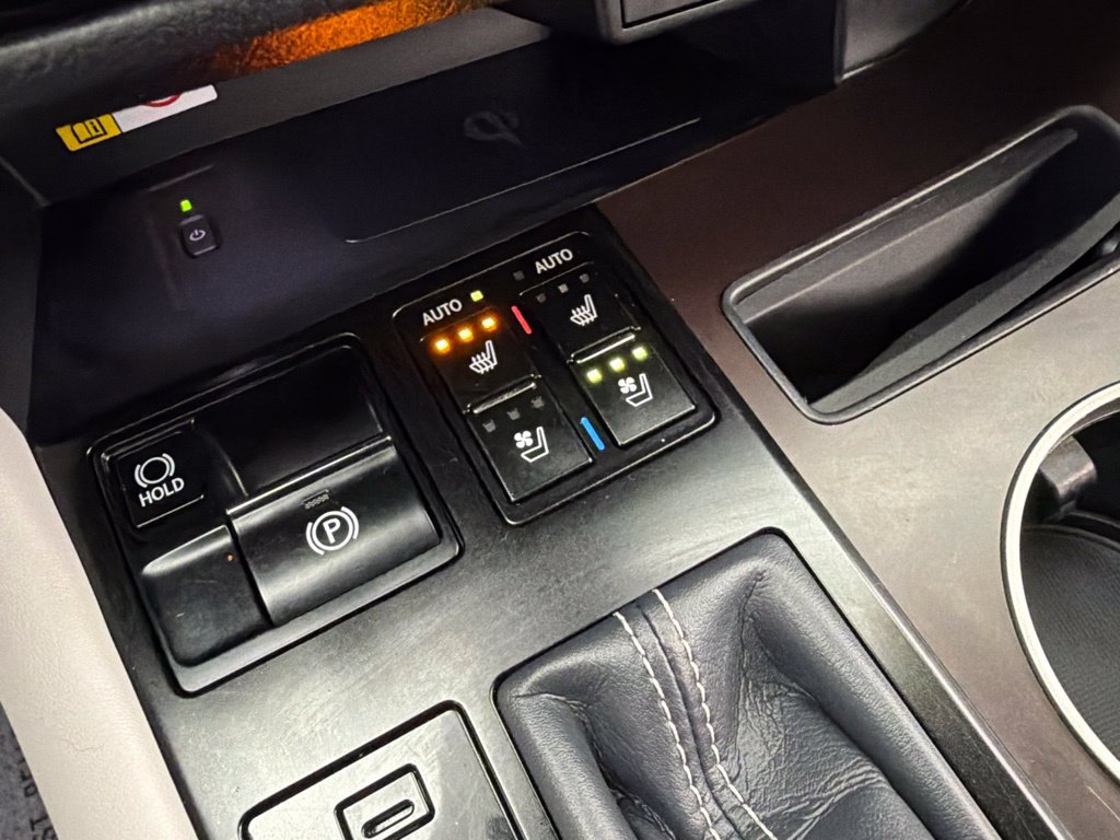 Used 2021 Lexus RX 450h AWD w/ Premium Package image 19