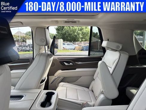 Used 2024 GMC Yukon Denali w/ Denali Reserve Package AWD/4WD image 15