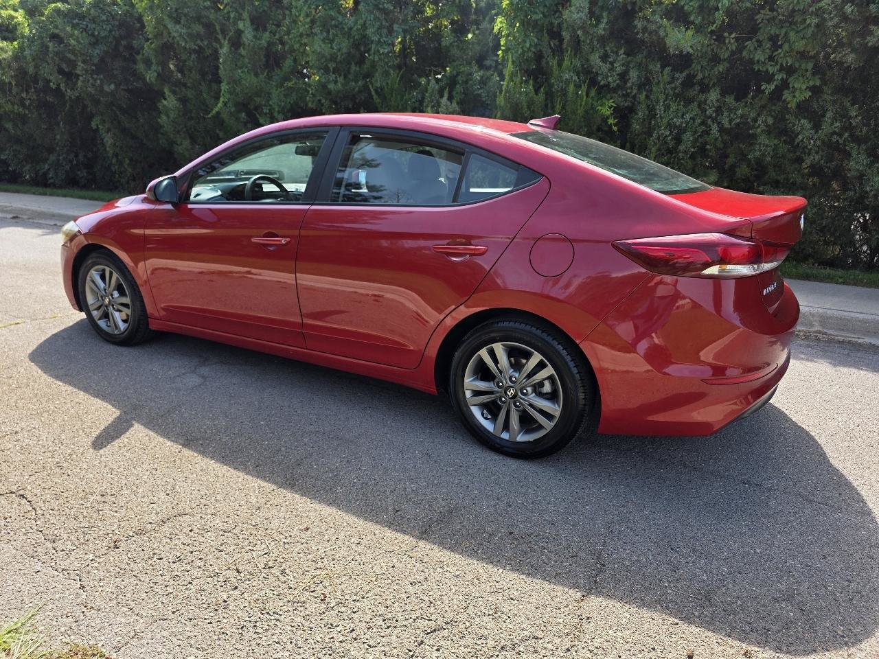 Used 2018 Hyundai Elantra SEL FWD image 3