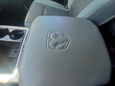 Used 2014 RAM 1500 Big Horn RWD image 31