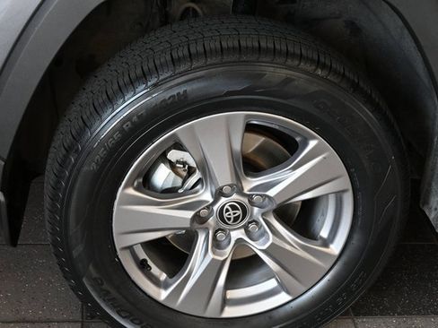 Certified 2025 Toyota RAV4 XLE image 20