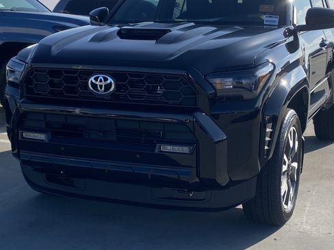 New 2026 Toyota 4Runner TRD Sport image 7