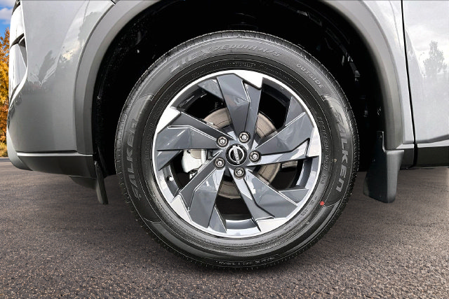 New 2026 Nissan Rogue SV FWD image 11