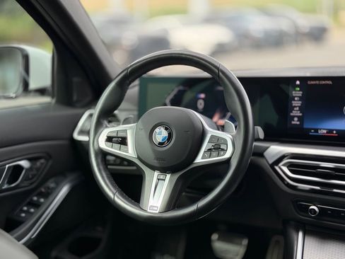 Used 2024 BMW 330i xDrive Sedan w/ M Sport Package AWD/4WD image 11