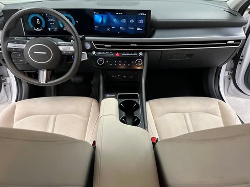 Used 2025 Hyundai Sonata SEL FWD image 40