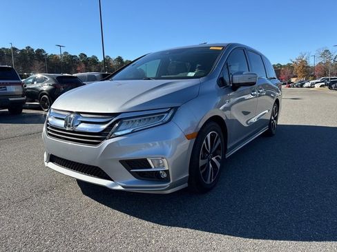 Used 2019 Honda Odyssey Elite image 4