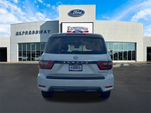 Used 2024 Nissan Armada Platinum w/ Captain's Chairs Package image 7
