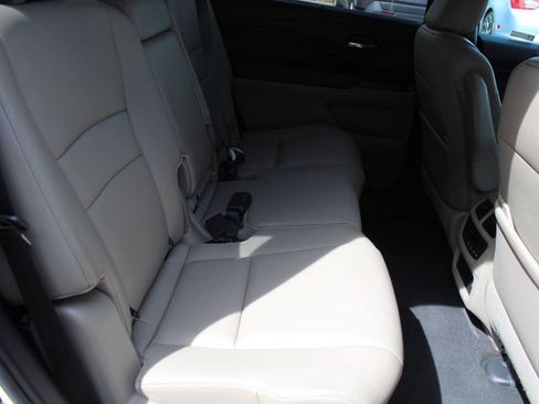 Used 2019 Honda Pilot EX-L image 18