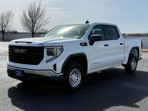 Used 2025 GMC Sierra 1500 Pro w/ Pro Value Package image 6