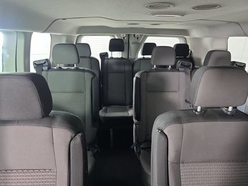 Used 2024 Ford Transit 350 XLT RWD image 28