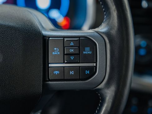 Certified 2023 Ford F150 Lariat w/ Equipment Group 502A High image 39