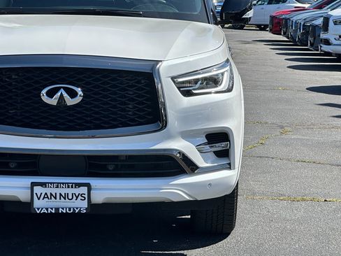 Used 2024 INFINITI QX80 Premium Select w/ Cargo Package AWD/4WD image 12