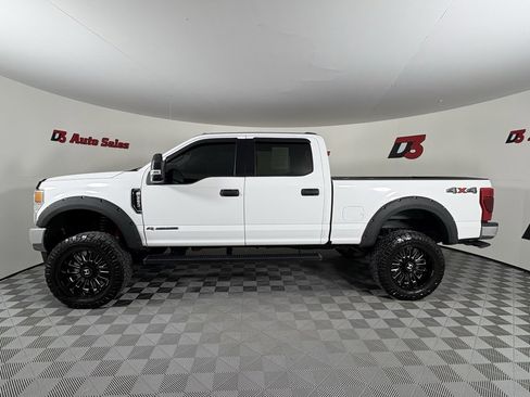 Used 2020 Ford F250 XLT image 3
