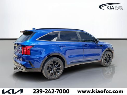 Used 2021 Kia Sorento SX FWD image 4