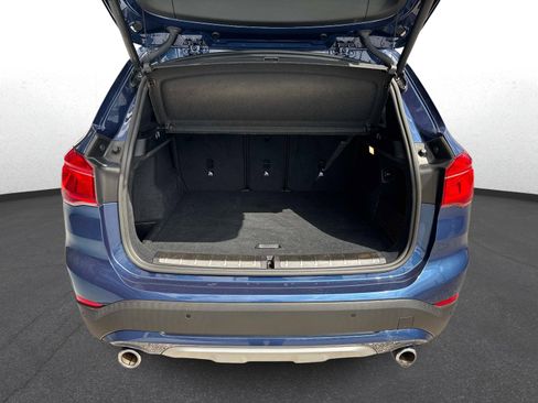 Used 2021 BMW X1 sDrive28i w/ Convenience Package FWD image 11