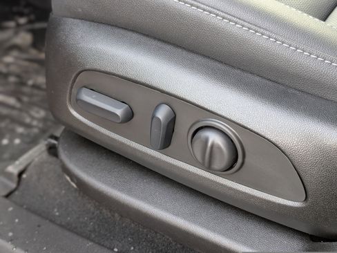 New 2026 Chevrolet Blazer LT w/ Midnight/Sport Edition image 27