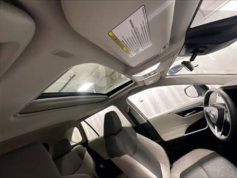 Used 2025 Toyota RAV4 XLE image 22