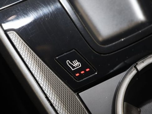 Used 2020 Porsche 911 Carrera S image 8