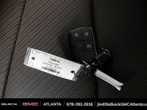 New 2026 GMC Canyon AT4 w/ AT4 Premium Package image 24