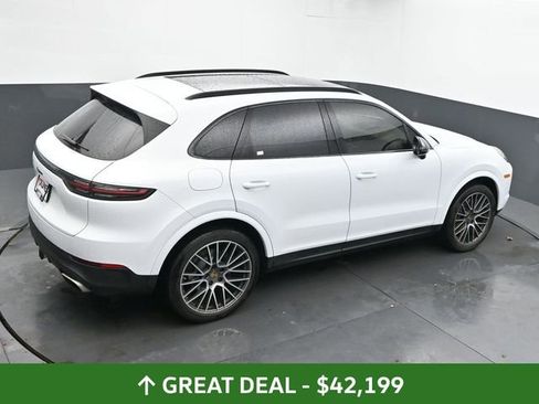 Used 2022 Porsche Cayenne image 44
