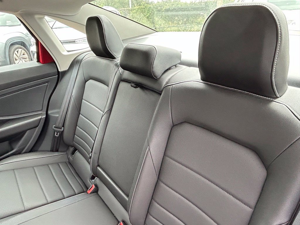 Used 2023 Volkswagen Jetta SE w/ Panoramic Sunroof Package FWD image 47