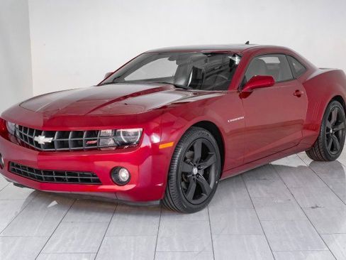 Used 2011 Chevrolet Camaro LT w/ RS Package image 4