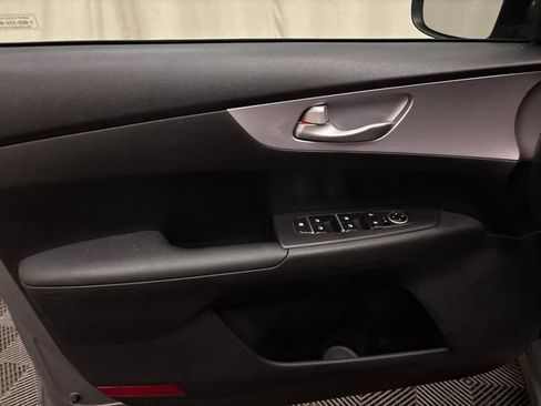 Used 2024 Kia Forte LXS FWD image 10