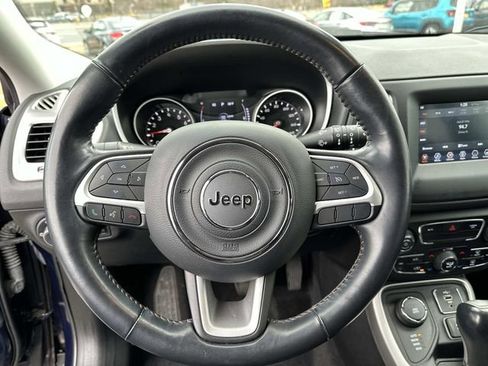 Certified 2019 Jeep Compass Latitude image 27