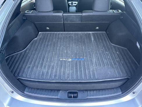 Used 2018 Toyota Prius Prime Plus image 31