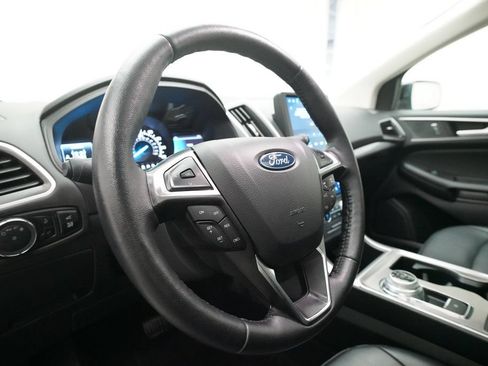 Used 2024 Ford Edge SEL w/ Convenience Package AWD/4WD image 8