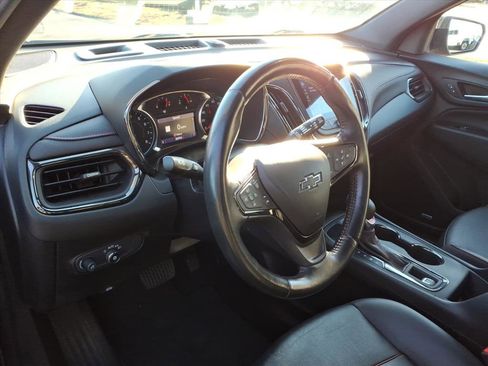 Used 2022 Chevrolet Equinox RS w/ RS Leather Package image 8