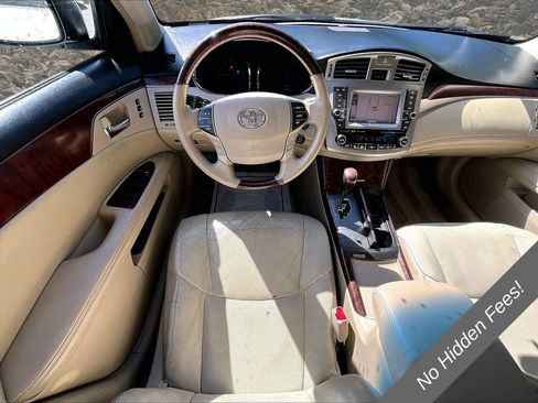 Used 2012 Toyota Avalon Limited FWD image 5
