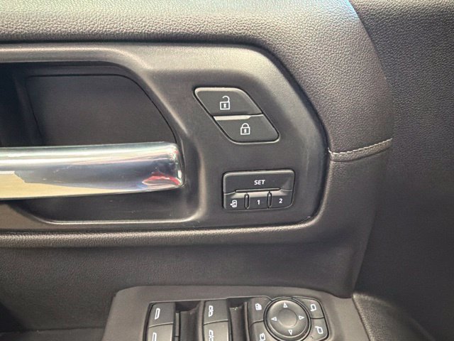 Used 2021 Chevrolet Silverado 1500 LTZ w/ LTZ Premium Package AWD/4WD image 14