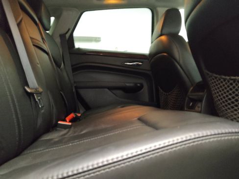 Used 2015 Cadillac SRX Luxury w/ Driver Awareness Package FWD image 19
