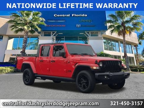 Used 2021 Jeep Gladiator Sport AWD/4WD image 1