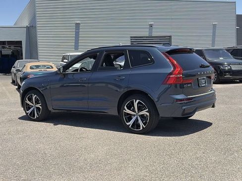 Certified 2022 Volvo XC60 T8 R-Design w/ Advanced Package AWD/4WD image 8