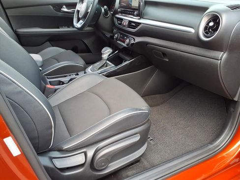 Certified 2023 Kia Forte GT-Line w/ GT-Line Premium Package image 9