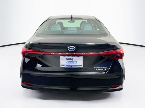 Used 2019 Toyota Avalon Limited w/ Advanced Safety Package FWD image 6